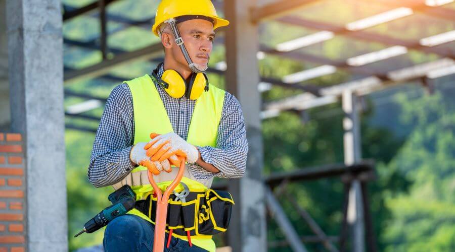 Expert top industrial roofings services in Mayking, KY